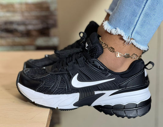 Nike Vomero Negro Damas