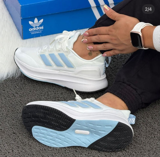 ULTRABOOS BLANCO AZUL