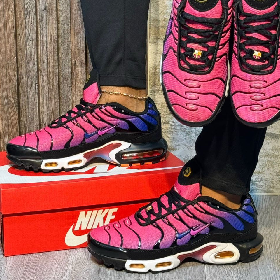 NIKE TN