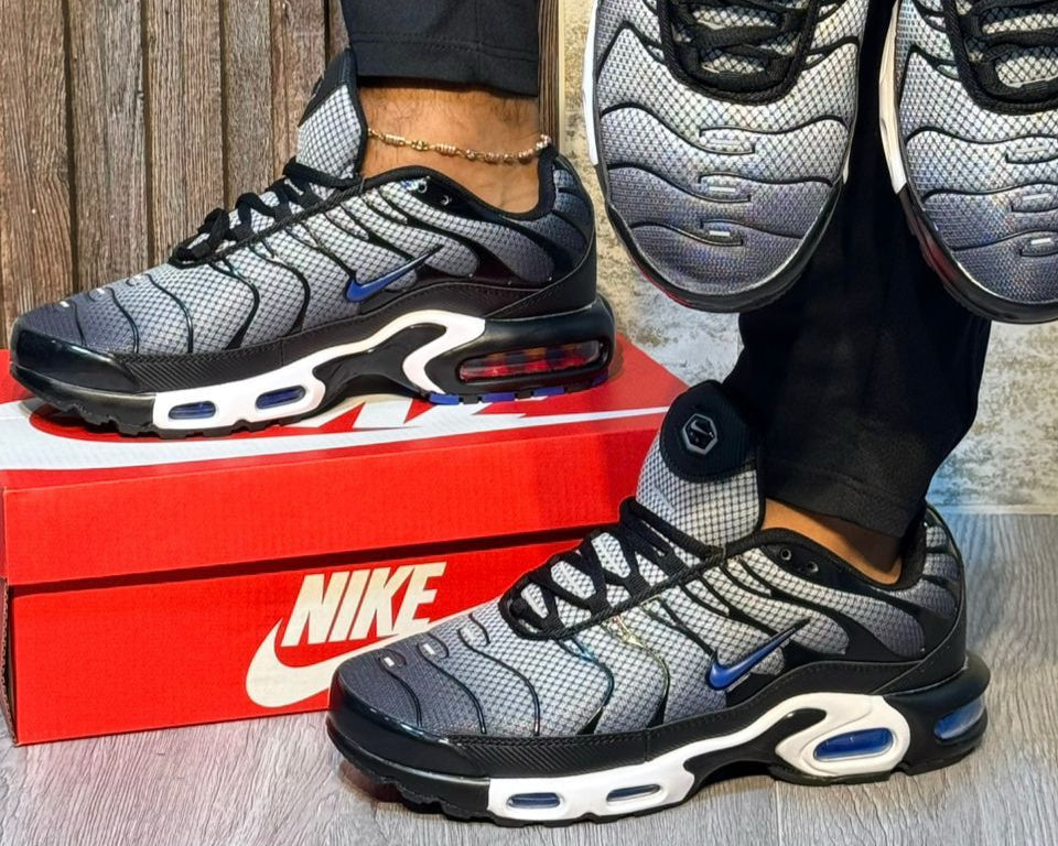 NIKE TN