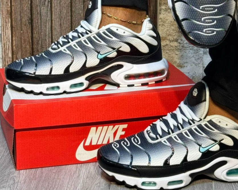 NIKE TN