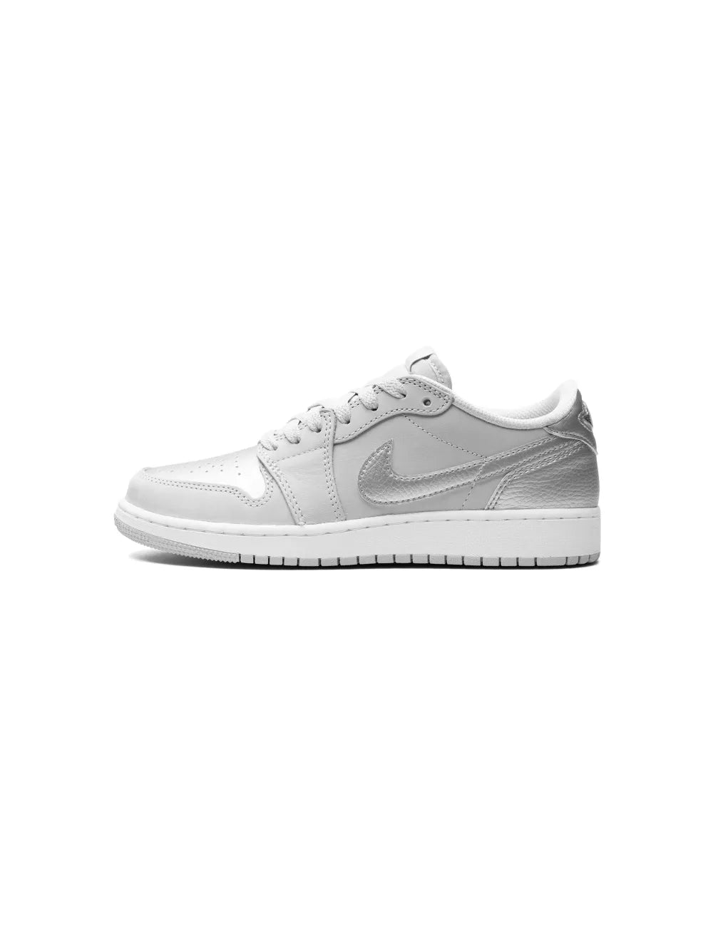 NIKE AIR JORDAN LOW