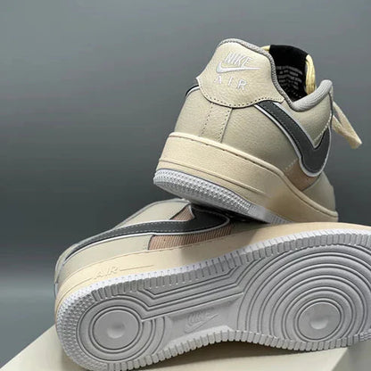 NIKE AIR FORCE ONE