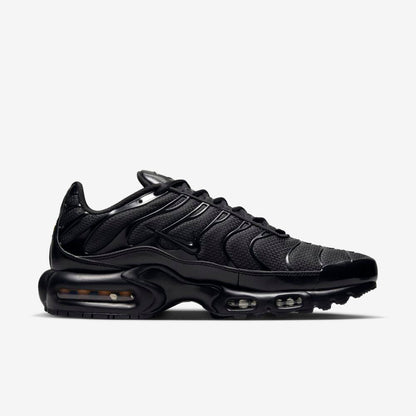 NIKE TN NEGRO
