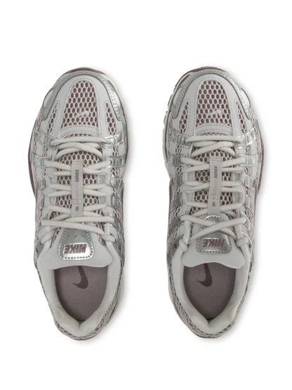 NIKE  P-6000