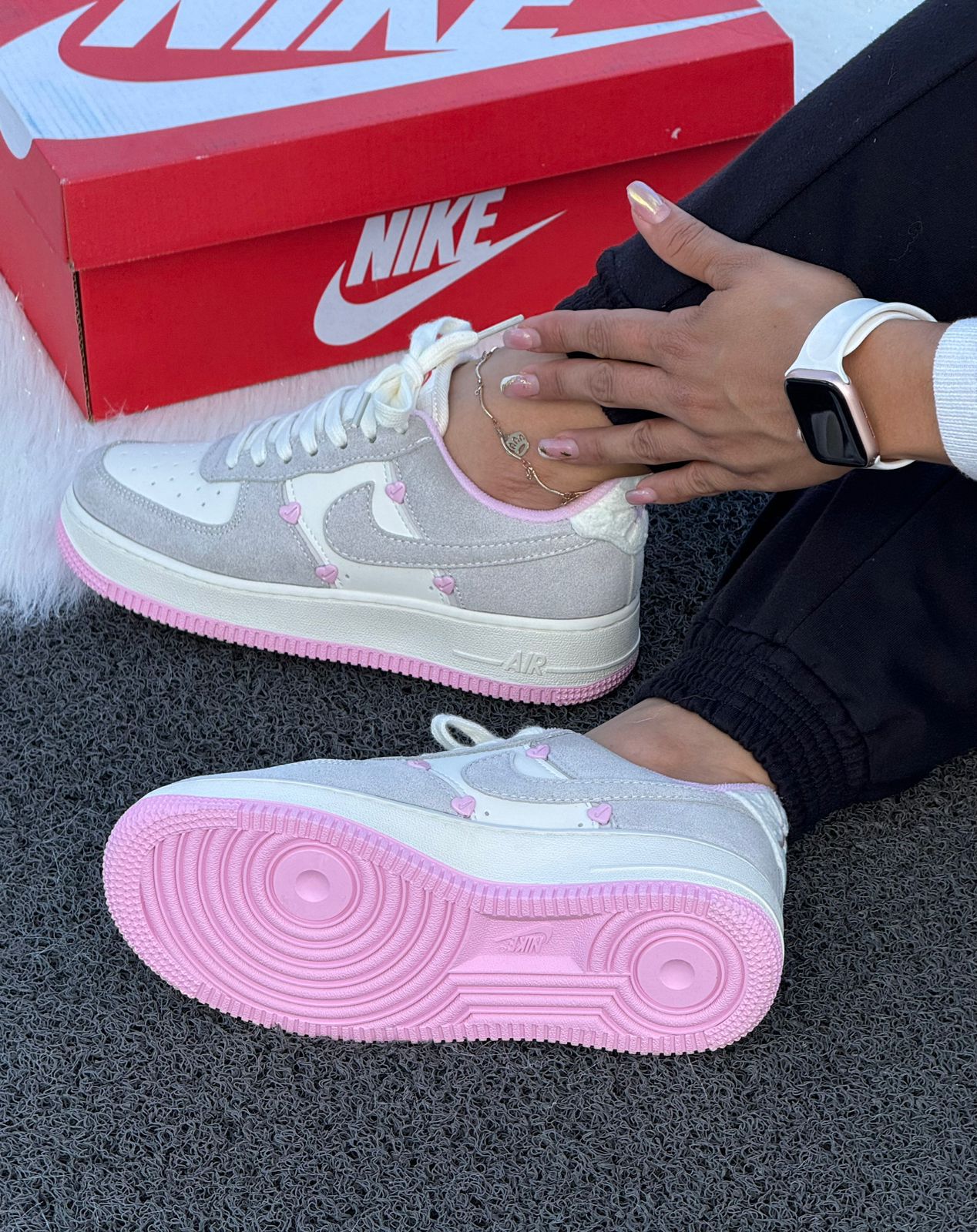 AF1 DAMA