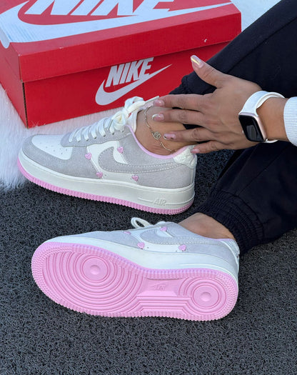 AF1 DAMA